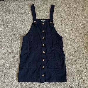 Cute button up dress!